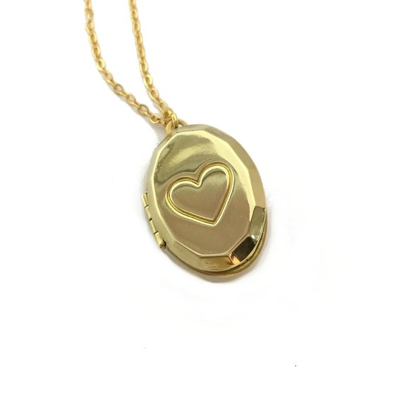 Oval Faceted Heart Locket Necklace - Picture 2 of 4